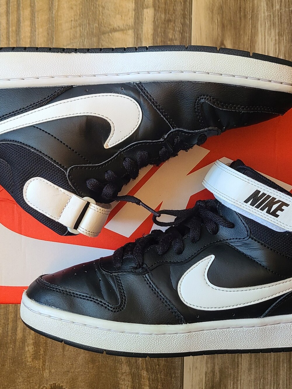 Nike Men’s Black & White High-Top Sneakers